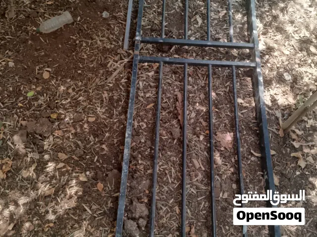 دربزين حديد طول 310وارتفاع 85قطعتين