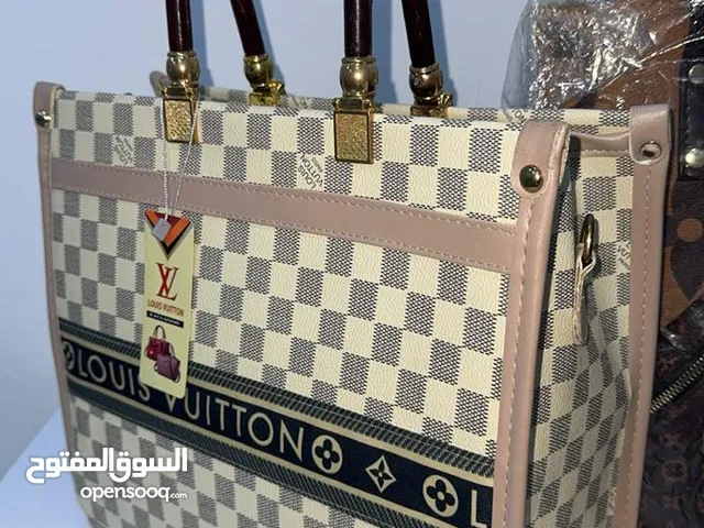 حقيبة جديد ما مستعمل تشيل هواي أغراض و وياها سير