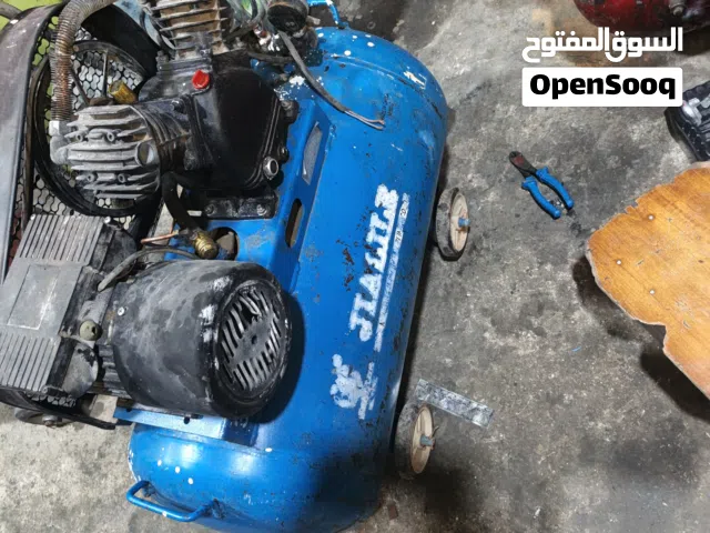 عدد صناعيه بحال ممتازه