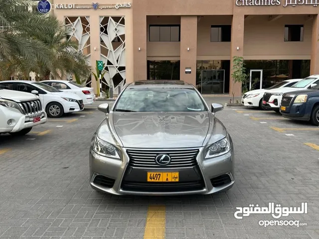 Lexus LS 2017 in Muscat