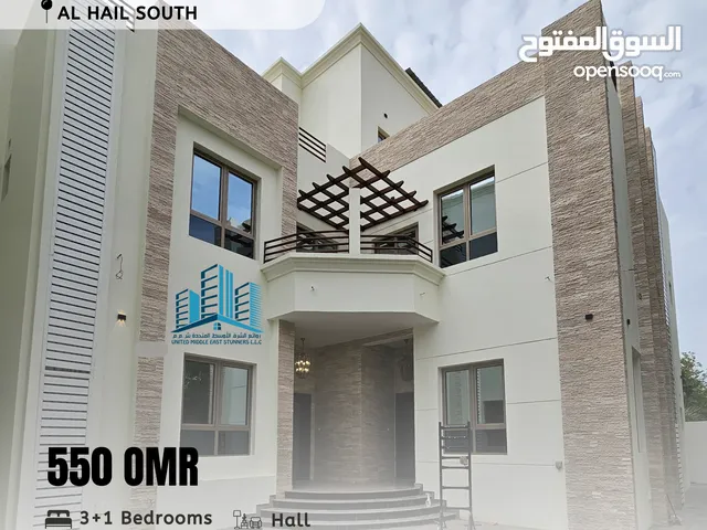 300 m2 3 Bedrooms Villa for Rent in Muscat Al-Hail