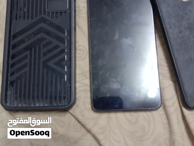 هاتف A52 + هاتف A21s