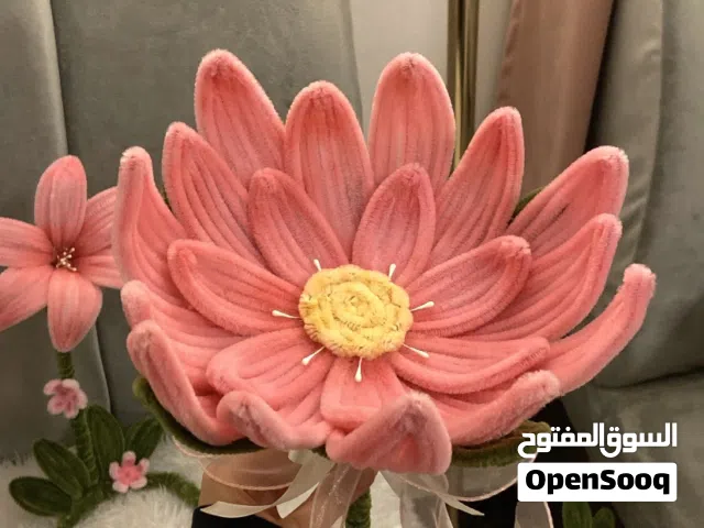 ورده مخمل صناعه يدويه