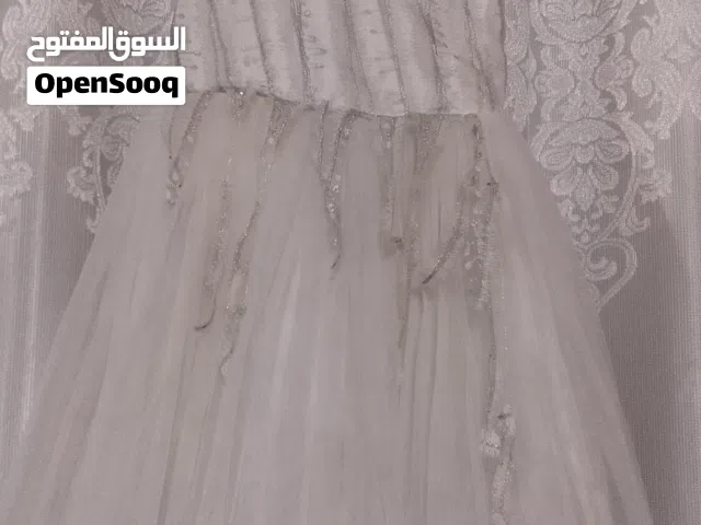 فساتين بناتي زفاف