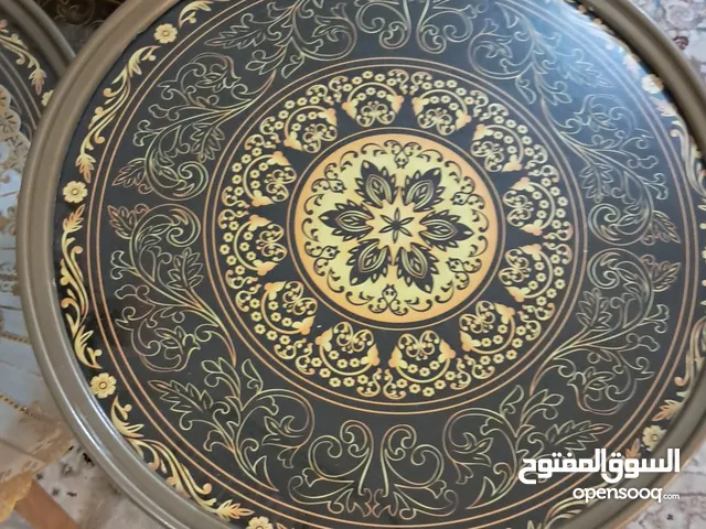 طاولات 3 احجام