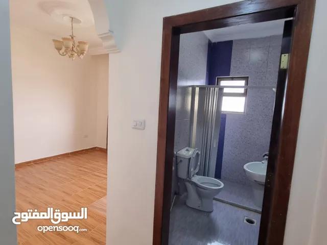 شقة للاستثمار طابق ثاني في شفا بدران