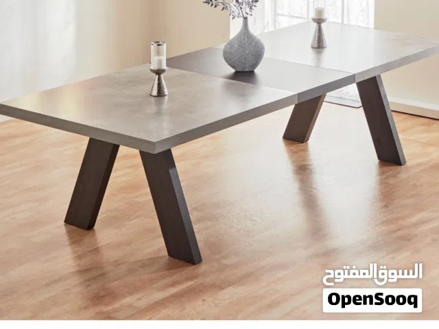 طاوله من هوم بوكس 12 كرسي جديده