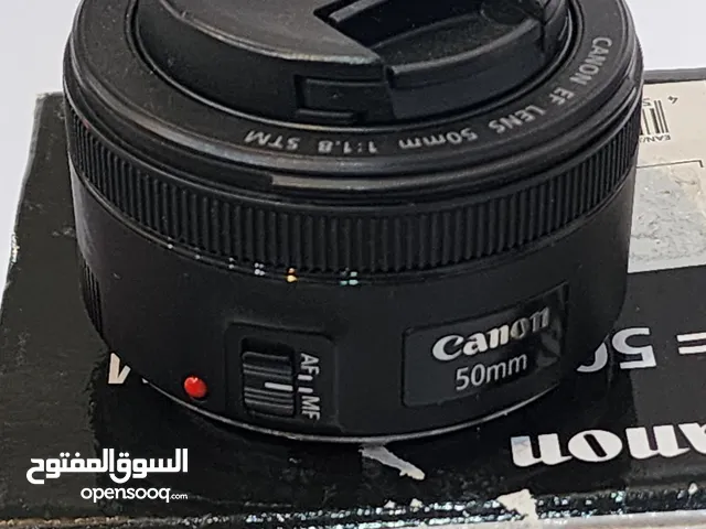 عدسة كانون 50mm