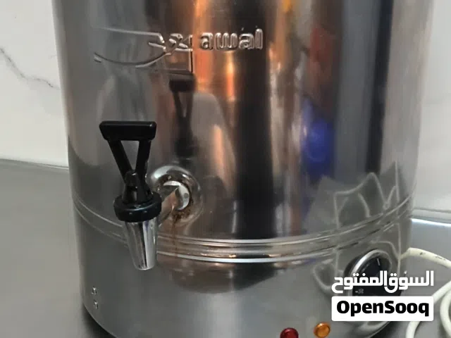 كافتيريا جاهزة للبيع بالكامل - المحرق طريق 1614