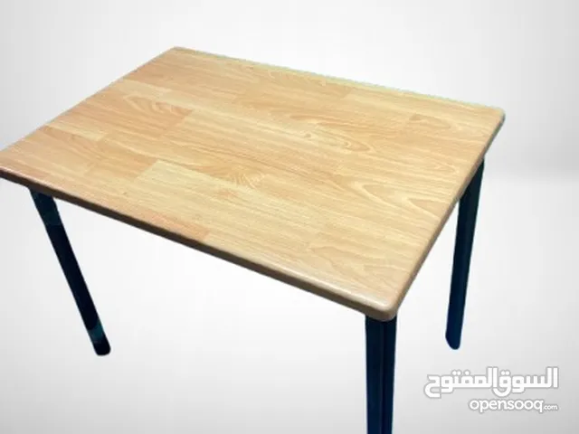 طاولة خشب ارجل حديد
