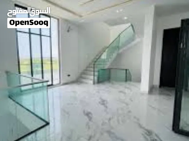 بقسط  شهري 45,00 الف ببيع دوبلكس لقطة علي طريق السويس
