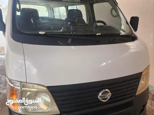 باص نيسان 2008 مكيف مركزي