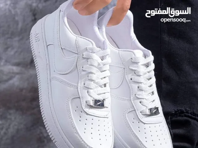 41 Casual Shoes in Matruh