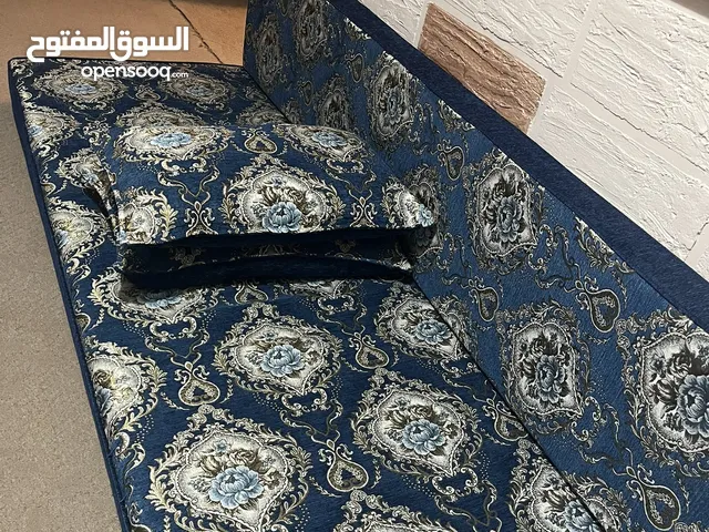 فراش عربي 10 متر بحالة الجديد للبيع