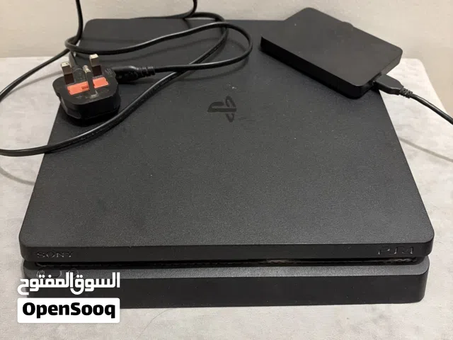 PlayStation 4 PlayStation for sale in Al Riyadh