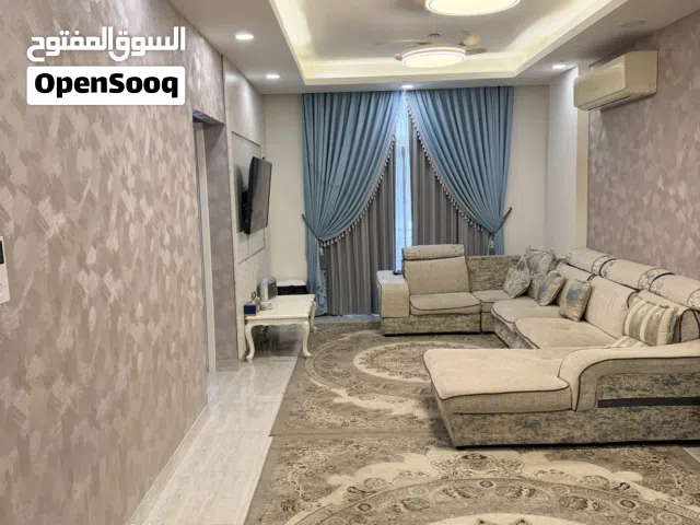 شقه للبيع ف بناية السما