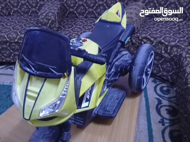 دراجة كهرباء شحن بحالة ممتازه شغالة 100/100 على الفحص