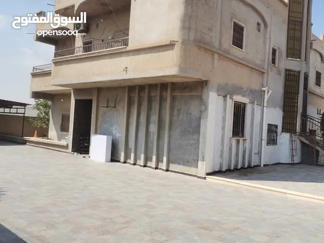 منزل للبيع شارع صياد منطقة 17علي الطريق منزل دورين المهتم للاستفسار يتصل