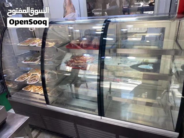 ثلاجة عرض جيدة جداً