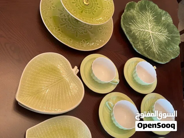 طقم تضيف عدة قطع اواني صحون ضيافه تقديم