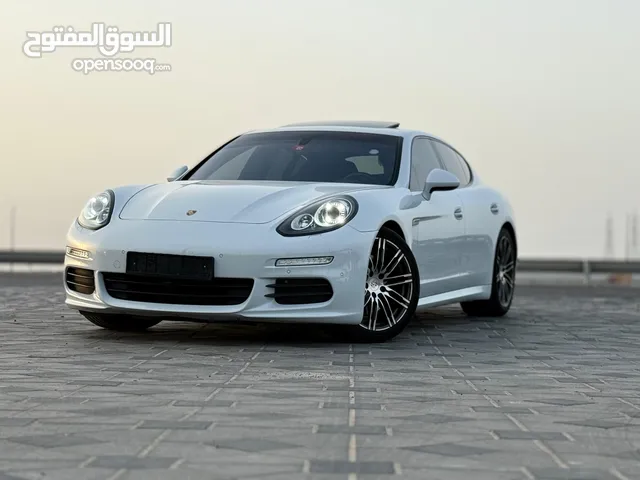 Porsche Panamera Edition 4 2016