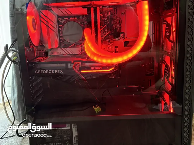 Gaming PC, perfect from inside and out.