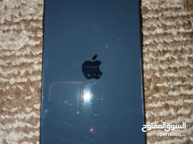 Apple iPhone SE 64 GB in Madaba