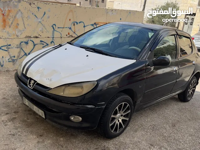 فرصتك لامتلاك سيارة اقتصادية بسعر ملائم
