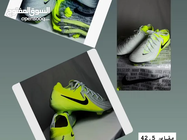 42 Sport Shoes in Al Batinah