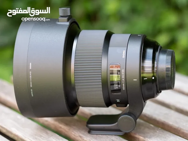 عدسة سيغما ارت 105mm للسوني بحالة الوكالة تمامااااااا