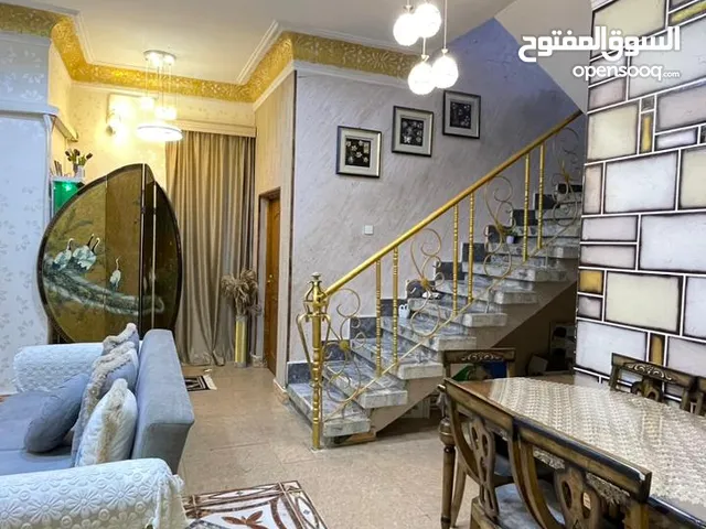 200 m2 4 Bedrooms Townhouse for Sale in Basra Dur Al-Naft