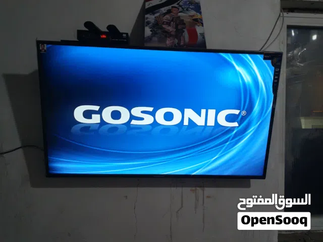 شاشه بلازمه قليل استعمال حجم 55بوصه السعر 400 وبيها مجال