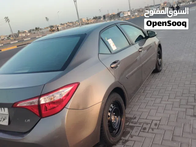 2019 تويوتا 4 رونر SR5