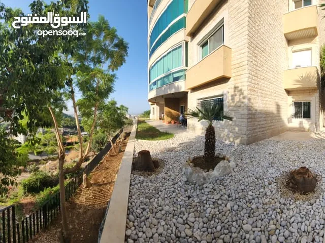 4 brm apt with terraces n garden, panoramic view, classy private area