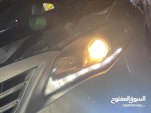 ليتات كرولا 2011 زينة