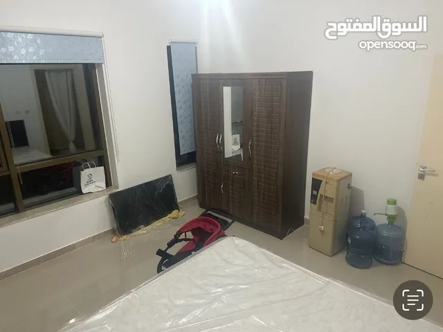 Room Rent monthly 2000dhs Al Dana street near green house