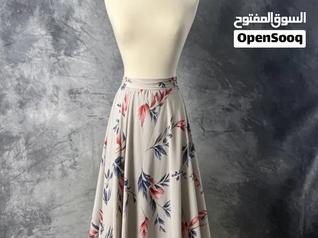 تنورة كلوش