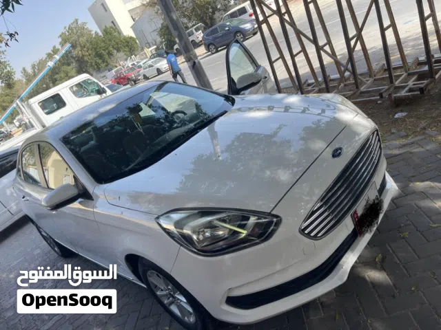 2020, Ford, Escort