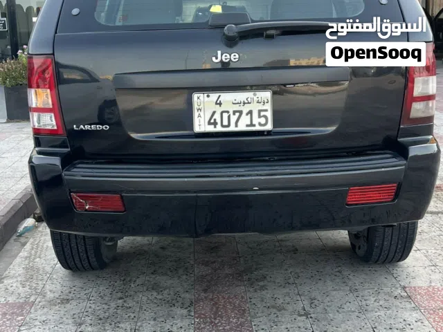 2007 جيب جراند شيروكى Laredo