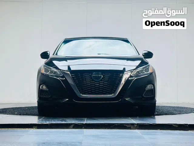 Nissan Altima 2019 SR Urgent sale نيسان ألتيما 2019