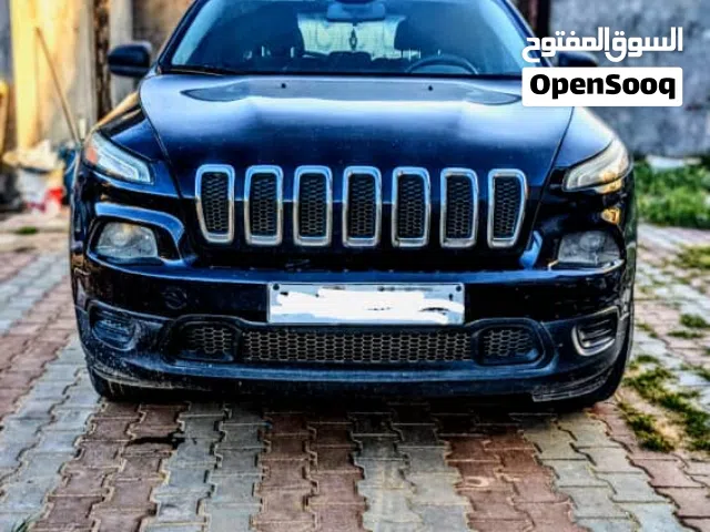 جيب شيروكي 2014