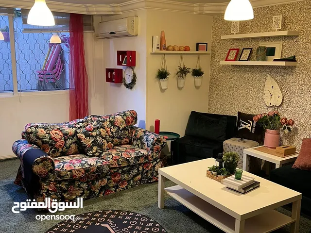 220m2 4 Bedrooms Apartments for Sale in Zarqa Al Zarqa Al Jadeedeh