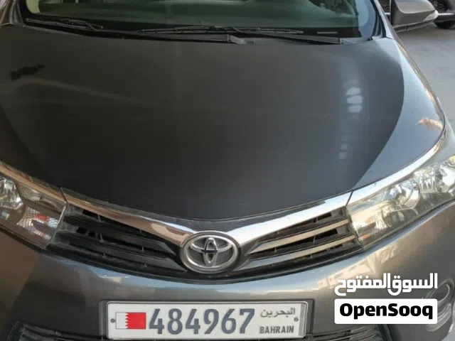 Toyota corolla 2015 , Family car, lady driven . For more detailed contact what app only