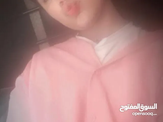 mona   om malek