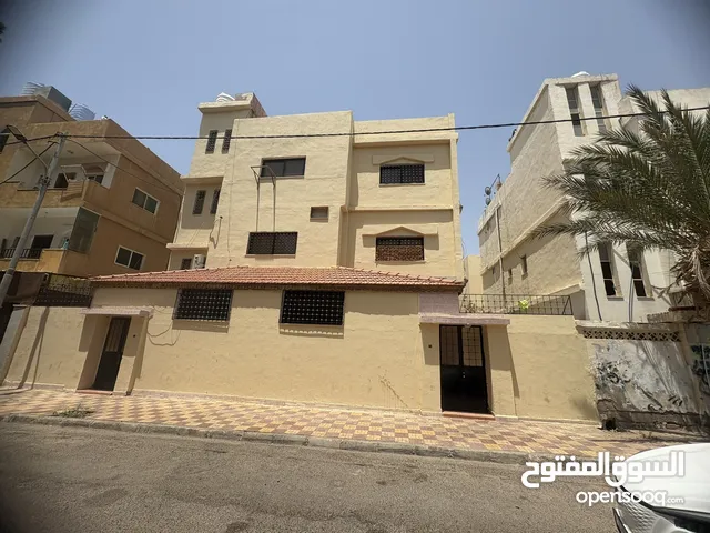 شقه فارغة للبيع