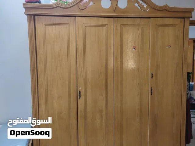 دواليب وسراير ومكتبة وسفرة وتسريحة وديب فريزر السعر بالوصف