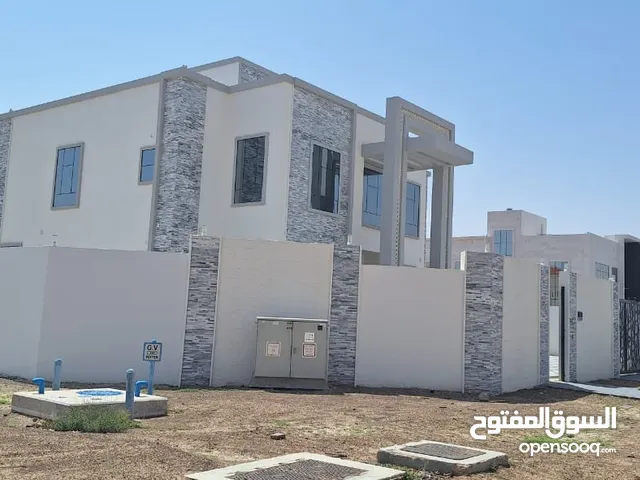 585m2 More than 6 bedrooms Villa for Sale in Al Ain Al-Dhahir
