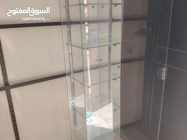 مكتبة زجاحية اتر
