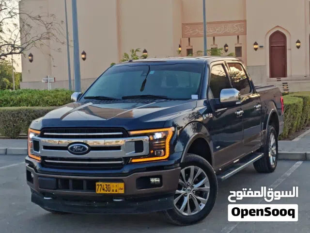 2015 فورد F-150 Lariat