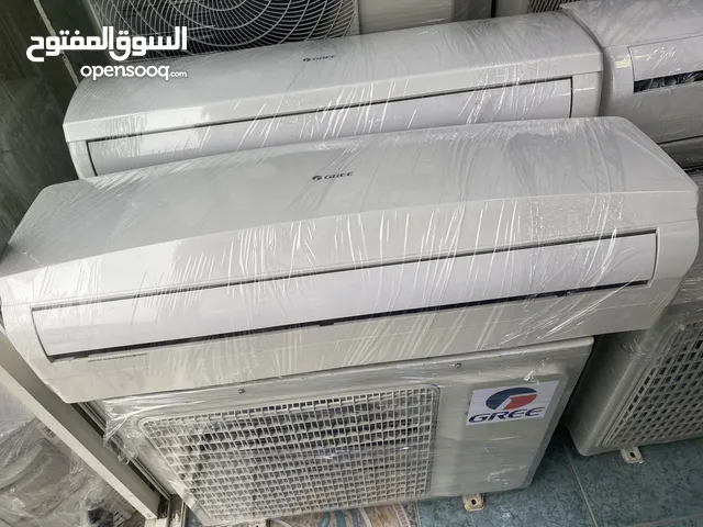 Very clean good condition have warranty